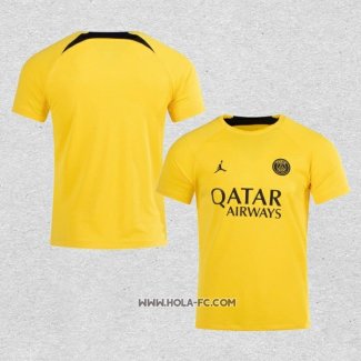 Camiseta Pre Partido del Paris Saint-Germain 2023 Amarillo