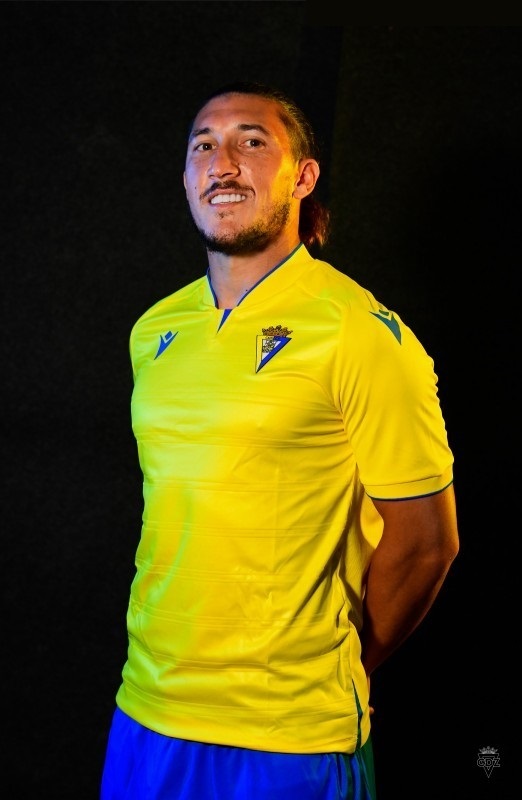 Camiseta Primera Cadiz 2022-2023.jpg